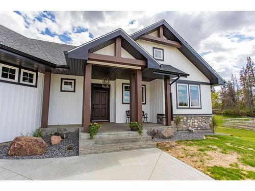 140-27111 Highway 597 Road, Rural Lacombe County, AB - Outdoor With Facade