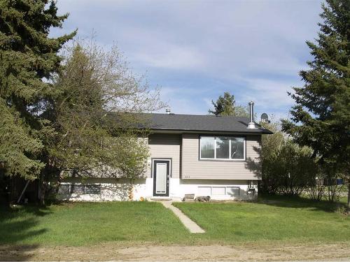 5103 49 Street, Clive, AB - Outdoor