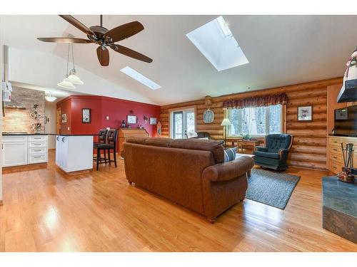 15-5417 579 Highway, Rural Mountain View County, AB - Indoor