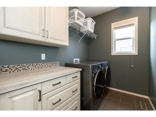 19 Voisin Close, Red Deer, AB - Indoor Photo Showing Other Room