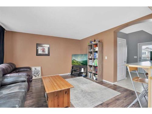 8 Ing Close, Red Deer, AB - Indoor Photo Showing Laundry Room