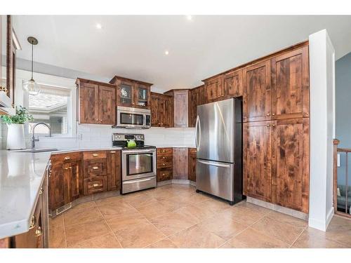 28 Valentine Crescent, Red Deer, AB - Indoor Photo Showing Kitchen With Stainless Steel Kitchen
