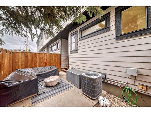4655 80 Street Nw, Calgary, AB - Outdoor With Exterior