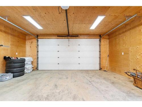 22 Lanterman Close, Red Deer, AB - Indoor Photo Showing Garage