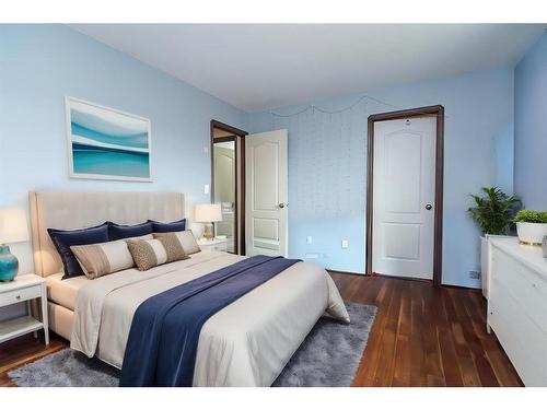 74 Duval Crescent, Red Deer, AB - Indoor Photo Showing Bedroom