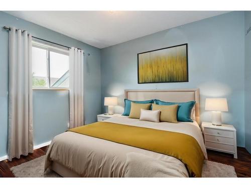 74 Duval Crescent, Red Deer, AB - Indoor Photo Showing Bedroom