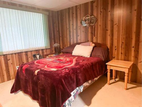 53080 Hwy 12, Rural Clearwater County, AB - Indoor Photo Showing Bedroom