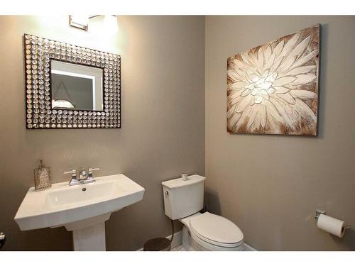 105-38254 Range Road 265, Rural Red Deer County, AB - Indoor Photo Showing Bathroom