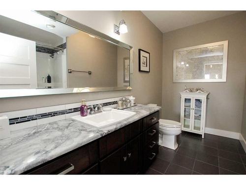 105-38254 Range Road 265, Rural Red Deer County, AB - Indoor Photo Showing Bathroom