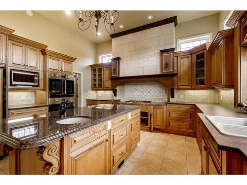 105-37411 Waskasoo Avenue, Rural Red Deer County, AB - Indoor Photo Showing Kitchen With Upgraded Kitchen