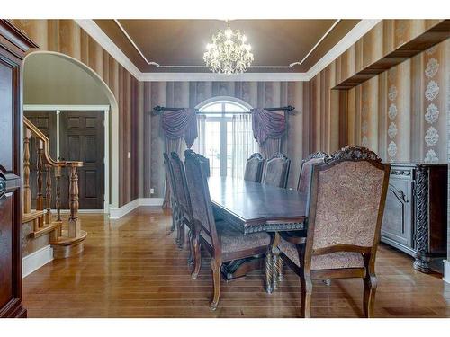 105-37411 Waskasoo Avenue, Rural Red Deer County, AB - Indoor Photo Showing Dining Room