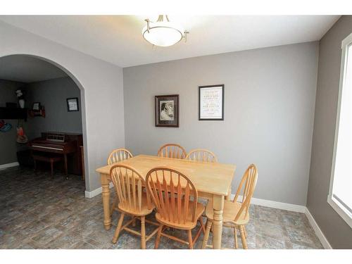 68 Lancaster Drive, Red Deer, AB - Indoor Photo Showing Dining Room