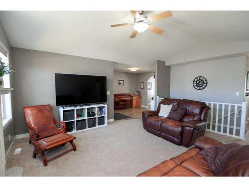 68 Lancaster Drive, Red Deer, AB - Indoor Photo Showing Living Room