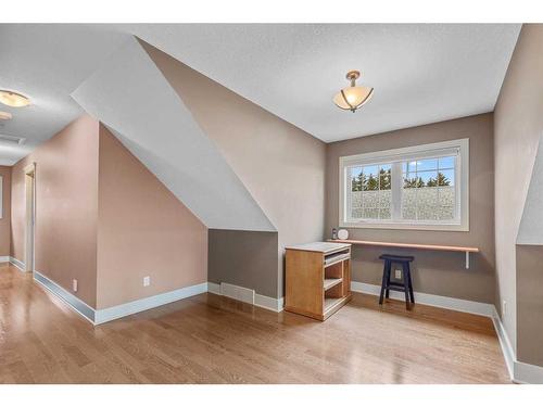 5761 51 Street, Innisfail, AB - Indoor Photo Showing Other Room