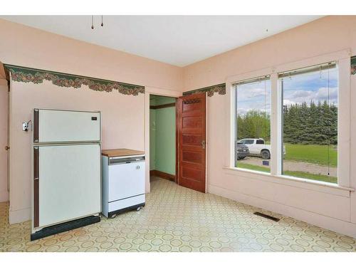 31064 Highway 53, Rural Ponoka County, AB - Indoor