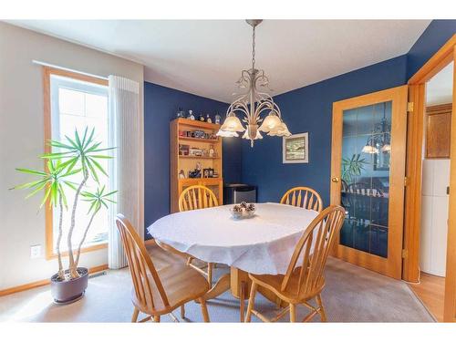 4102 66 Street, Stettler, AB - Indoor Photo Showing Dining Room