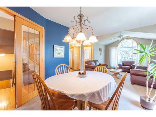 4102 66 Street, Stettler, AB - Indoor Photo Showing Dining Room