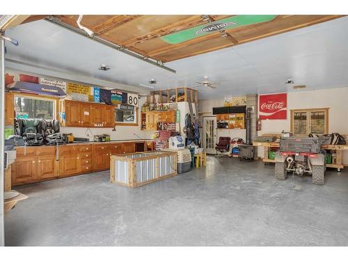 405080 5-3 Range Road, Rocky Mountain House, AB - Indoor Photo Showing Garage