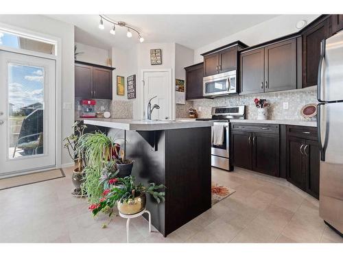 103 Thompson, Red Deer, AB - Indoor Photo Showing Kitchen With Upgraded Kitchen