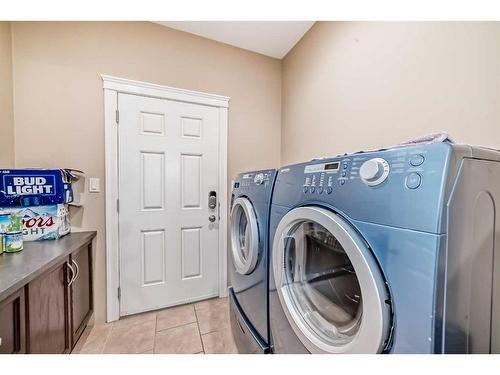 559 Summer Crescent, Rural Ponoka County, AB - Indoor Photo Showing Laundry Room