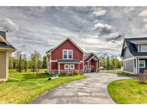 559 Summer Crescent, Rural Ponoka County, AB - Outdoor With Facade