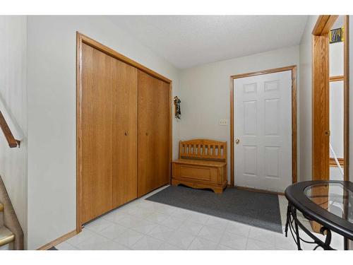 33 Mackenzie Drive, Sedgewick, AB - Indoor Photo Showing Other Room