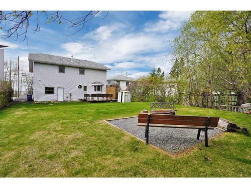 27 Jarvis Bay Drive, Jarvis Bay, AB - Outdoor With Backyard