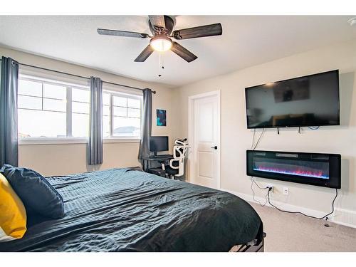 35 Thayer Close, Red Deer, AB - Indoor Photo Showing Bedroom