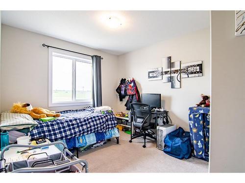 35 Thayer Close, Red Deer, AB - Indoor Photo Showing Bedroom