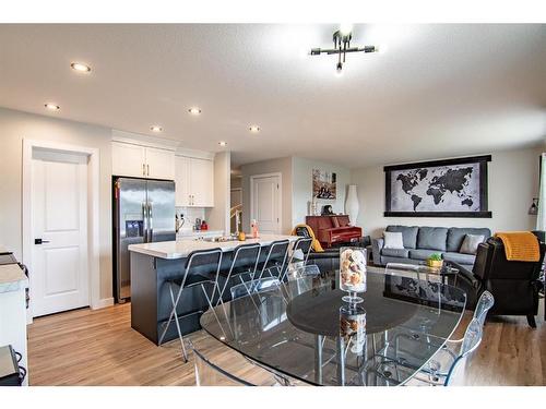 35 Thayer Close, Red Deer, AB - Indoor