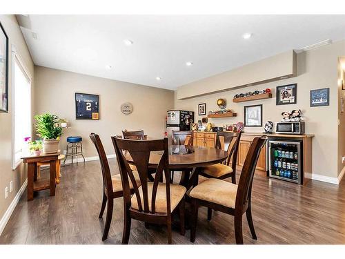 149 Sutherland Close, Red Deer, AB - Indoor Photo Showing Dining Room