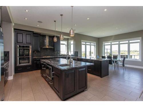 41216 Range Road 274, Rural Lacombe County, AB - Indoor Photo Showing Kitchen With Upgraded Kitchen