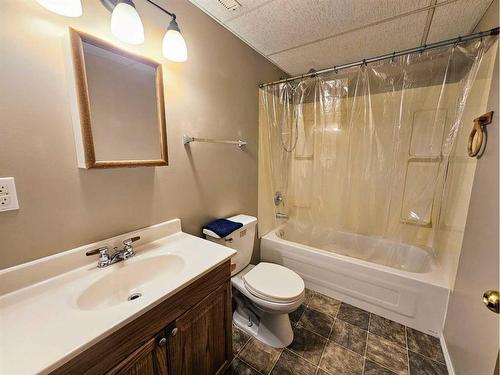 1209 12 Street Se, Slave Lake, AB - Indoor Photo Showing Bathroom