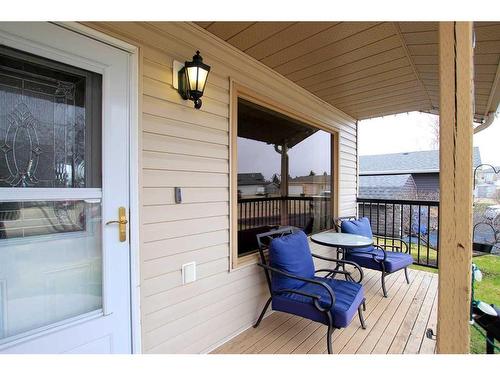 5616 52 Street Close, Eckville, AB - Outdoor With Deck Patio Veranda With Exterior