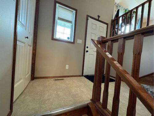 372 Lancaster Drive, Red Deer, AB - Indoor Photo Showing Other Room