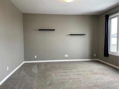 3 Concord Rise, Sylvan Lake, AB - Indoor Photo Showing Other Room