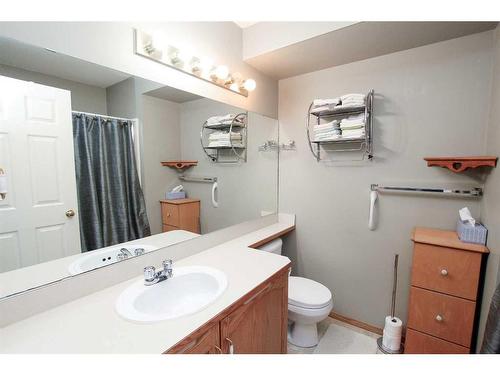 66 James Street, Red Deer, AB - Indoor Photo Showing Bathroom