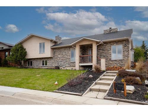 12 Muldrew Crescent, Red Deer, AB - Outdoor With Facade