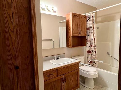 6020 58A Street, Rocky Mountain House, AB - Indoor Photo Showing Bathroom