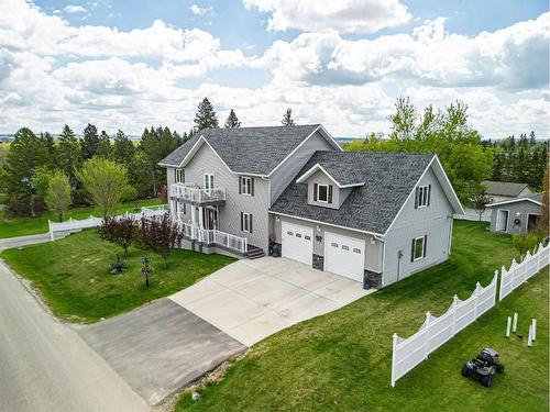 21 Rosedale Avenue, Rural Lacombe County, AB - Outdoor
