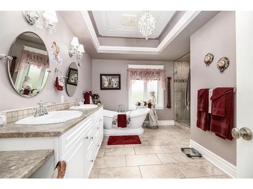 21 Rosedale Avenue, Rural Lacombe County, AB - Indoor Photo Showing Bathroom