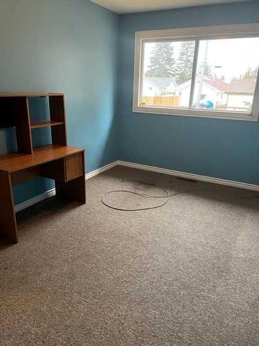 3715 50 Street, Red Deer, AB - Indoor Photo Showing Other Room