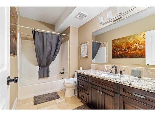 4300 Memorial Trail, Sylvan Lake, AB - Indoor Photo Showing Bathroom