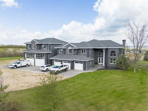 4300 Memorial Trail, Sylvan Lake, AB - Outdoor