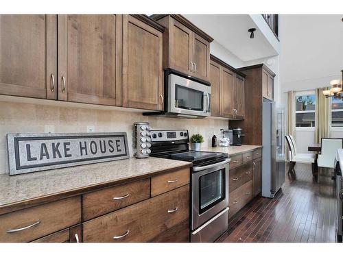 444 Summer Crescent, Rural Ponoka County, AB - Indoor Photo Showing Kitchen