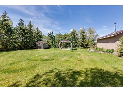 432044 252A Range, Rural Ponoka County, AB - Outdoor