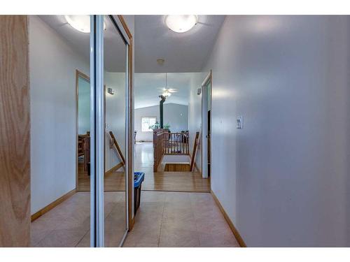 432044 252A Range, Rural Ponoka County, AB - Indoor Photo Showing Other Room