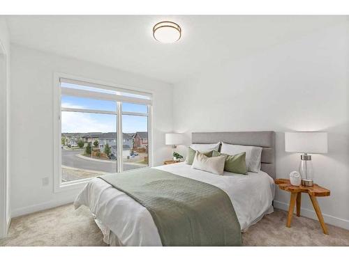 885-903 Mahogany Boulevard Se, Calgary, AB - Indoor Photo Showing Bedroom