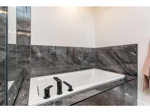 49 Tranter Street, Red Deer, AB - Indoor Photo Showing Bathroom