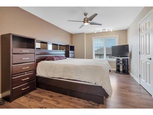 2 Garrison Place, Red Deer, AB - Indoor Photo Showing Bedroom